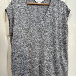 Market & Spruce Tarza V- Neck Knit Tee